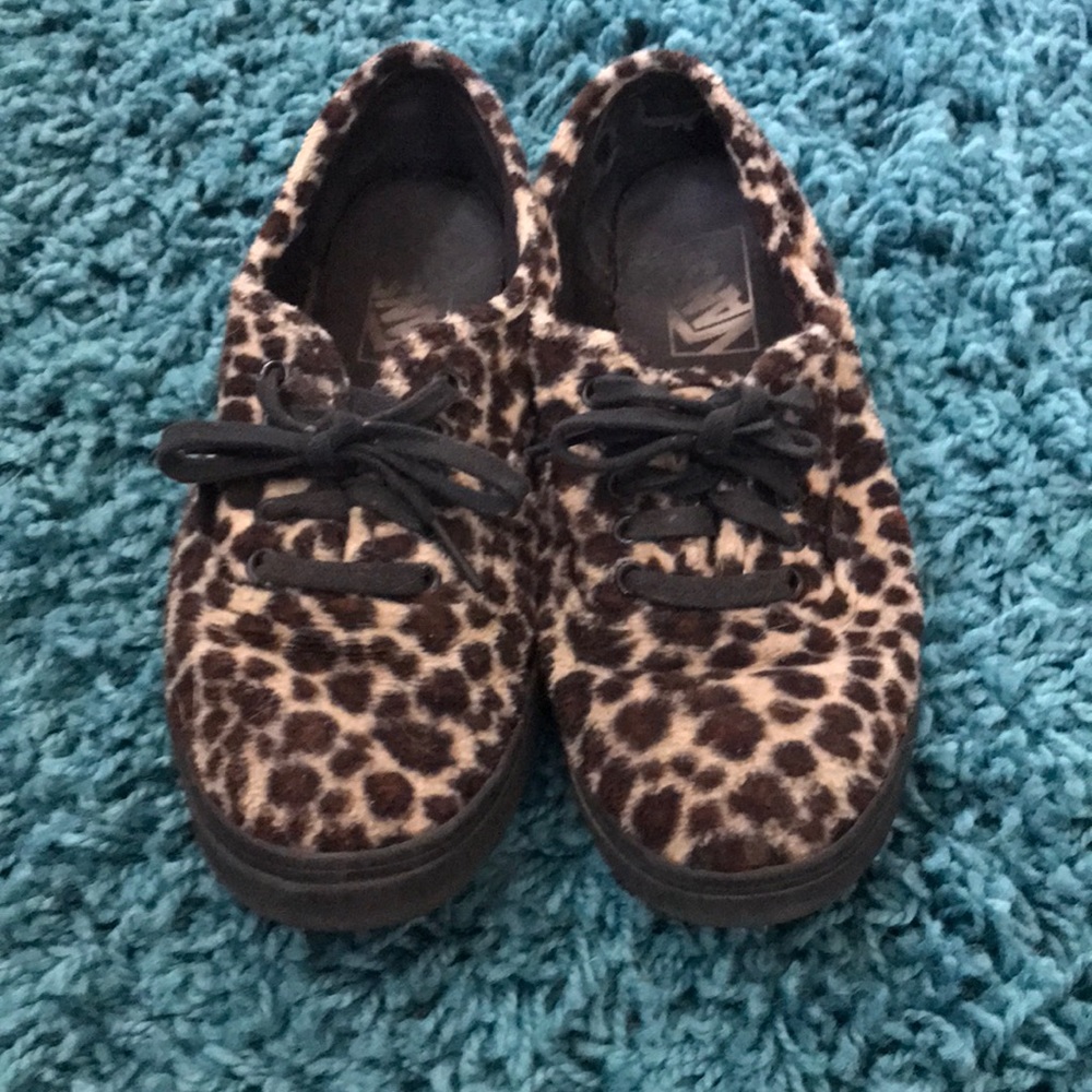 Leopard fuzzy vans shoes